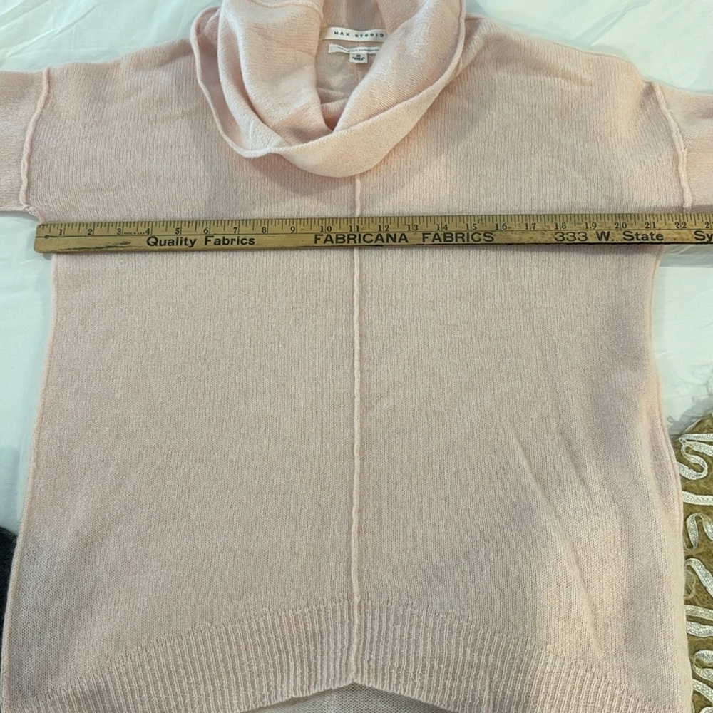 Max Studio soft pink cashmere sweater M - Picture 6 of 8